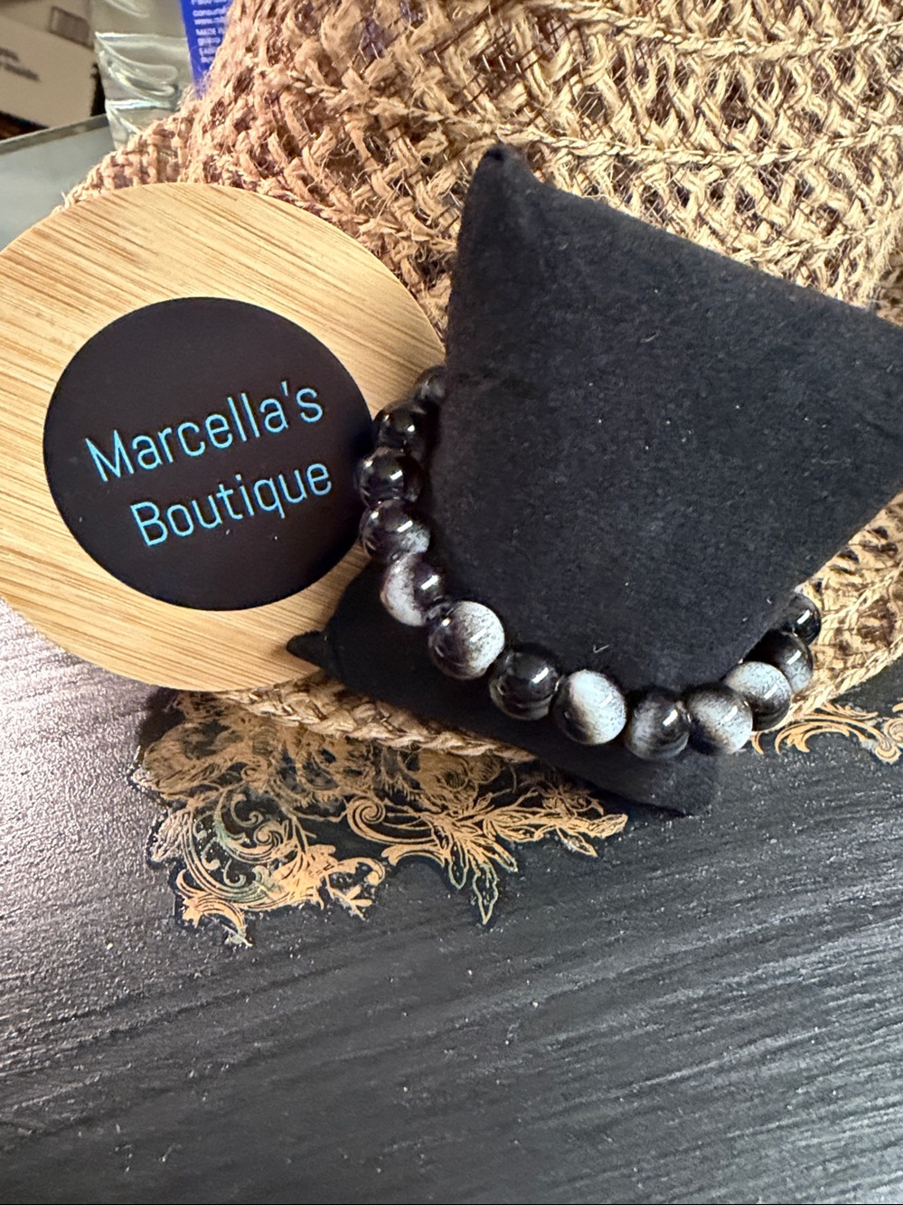 🦋5/$25🦋 Unisex Black glass  Beaded Bracelet